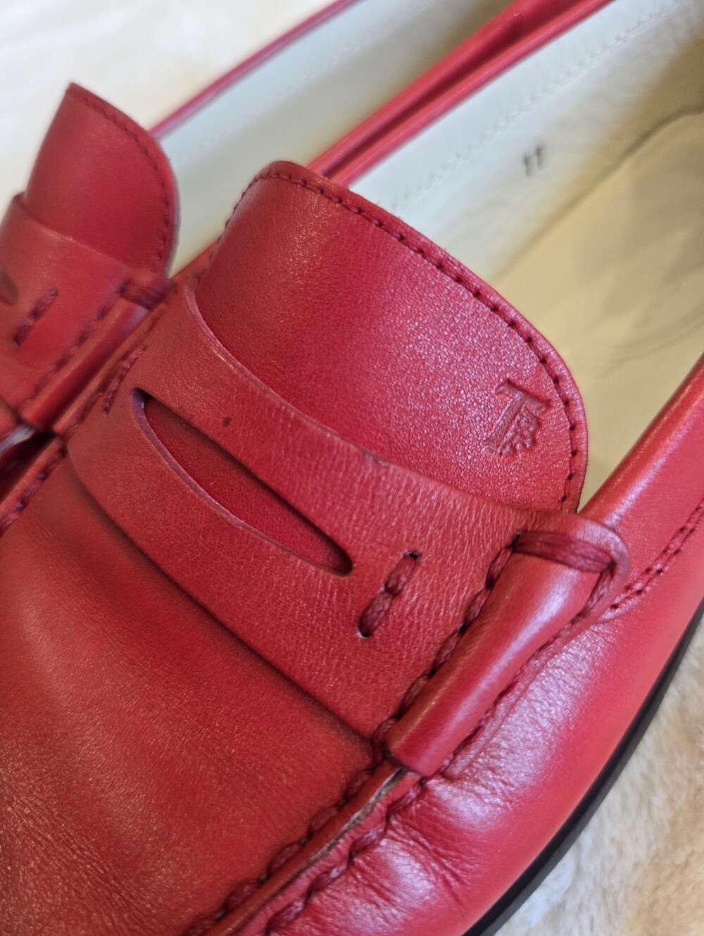 Tod’s Gommino Red Leather Driving Loafer Vintage Women's Size 11 Penny Loafer - Picture 6 of 13